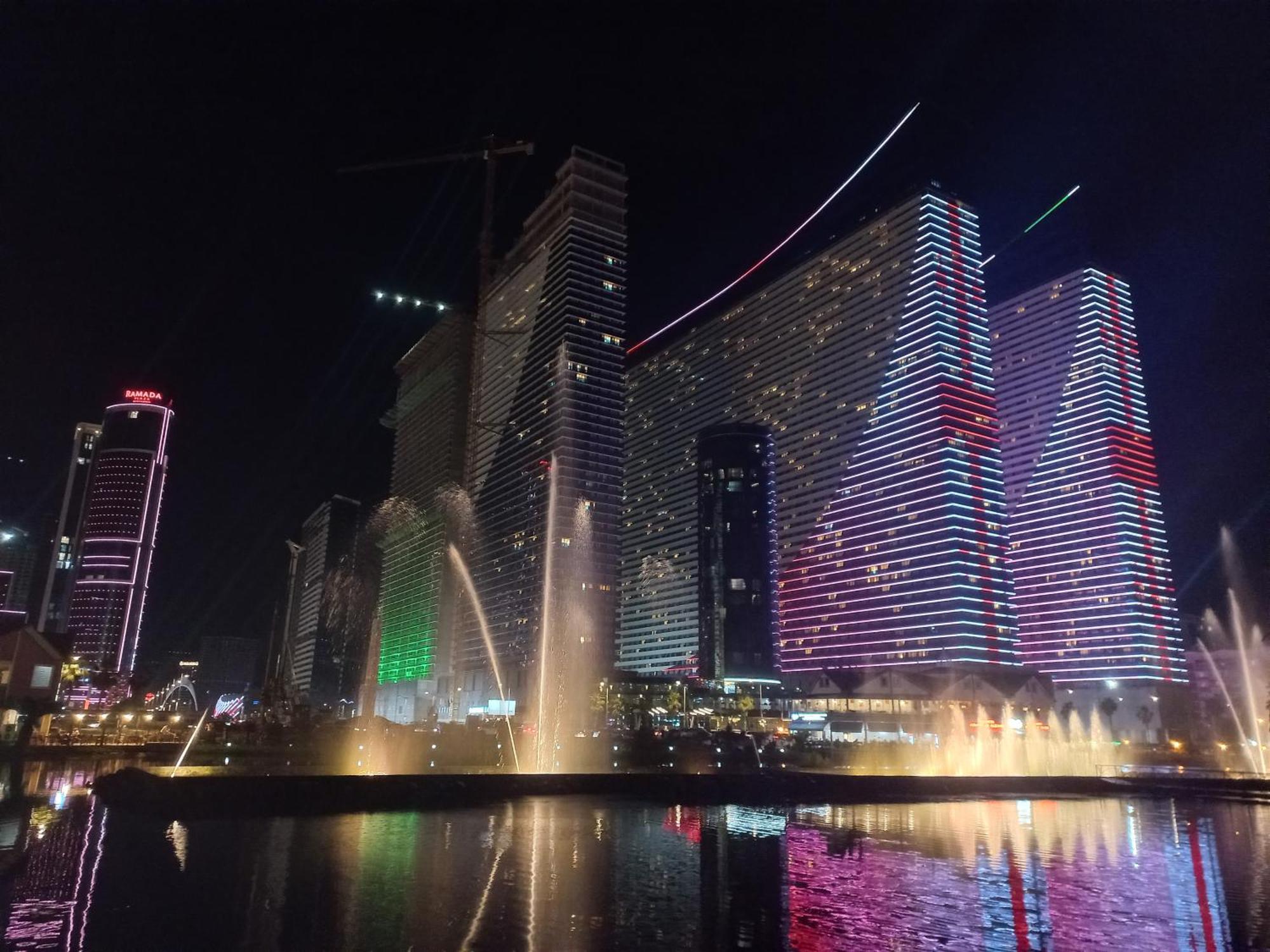 Orbi City Superhost Batumi Eksteriør bilde